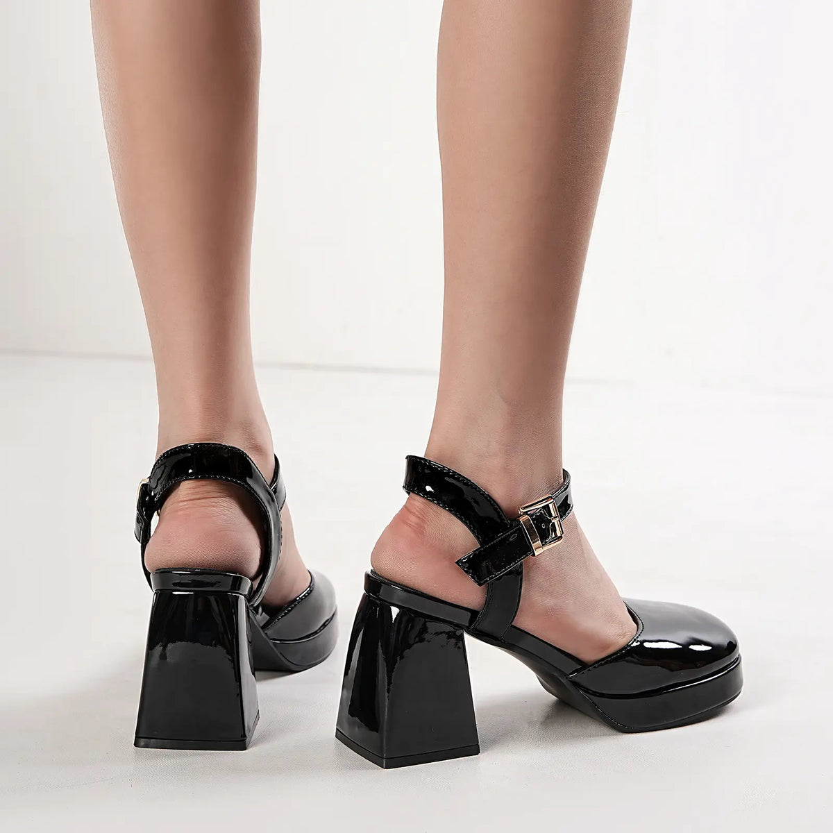 Vintage Closed Toe Platform Mary Jane Sandals