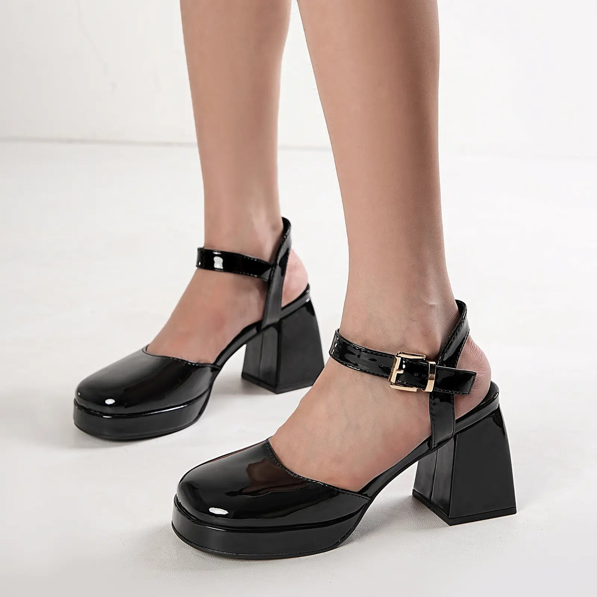 Vintage Closed Toe Platform Mary Jane Sandals
