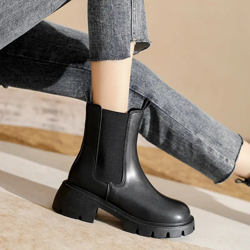 Vintage Sleek Chunky Platform Faux Leather Chelsea Boots
