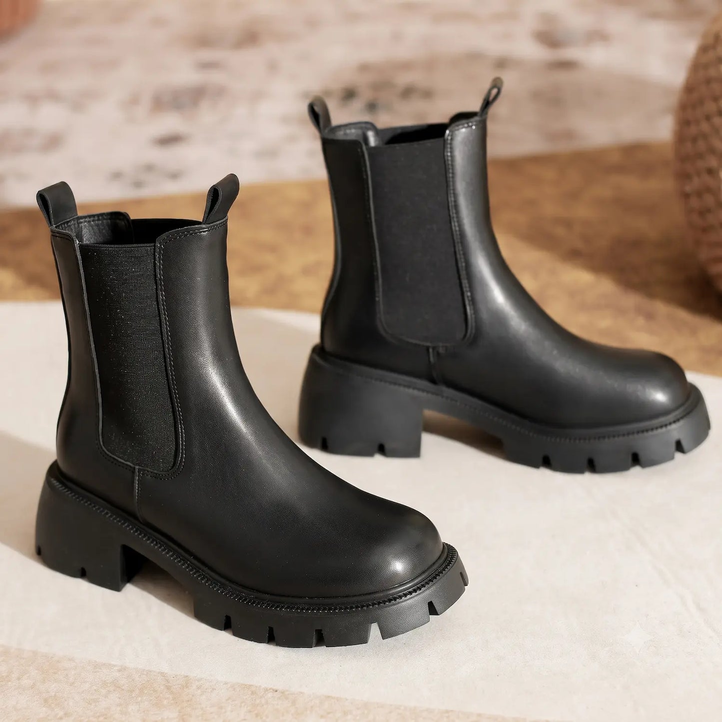 Vintage Sleek Chunky Platform Faux Leather Chelsea Boots